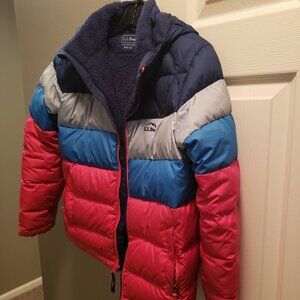 Girls size 10-12 L.L. Bean puffer, Great condition with some wear on sleeve ends